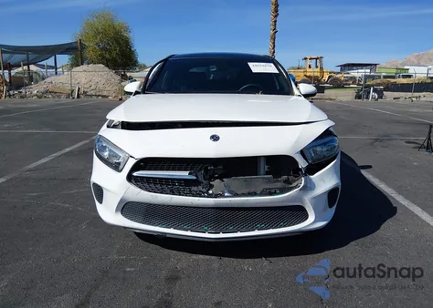 2019 Mercedes-Benz A 220 from USA, damaged, VIN WDD3G4EB4KW014256